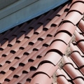 Zijn dakpannen gemaakt van klei?