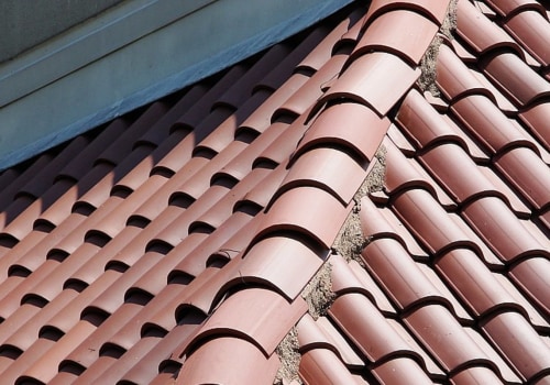 Zijn dakpannen gemaakt van klei?